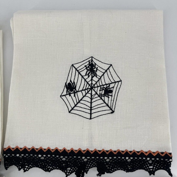 4 Halloween Tea Towels MWW Market Spider JOL Jack-o-lantern Ghost Cat Linens - Picture 4 of 13
